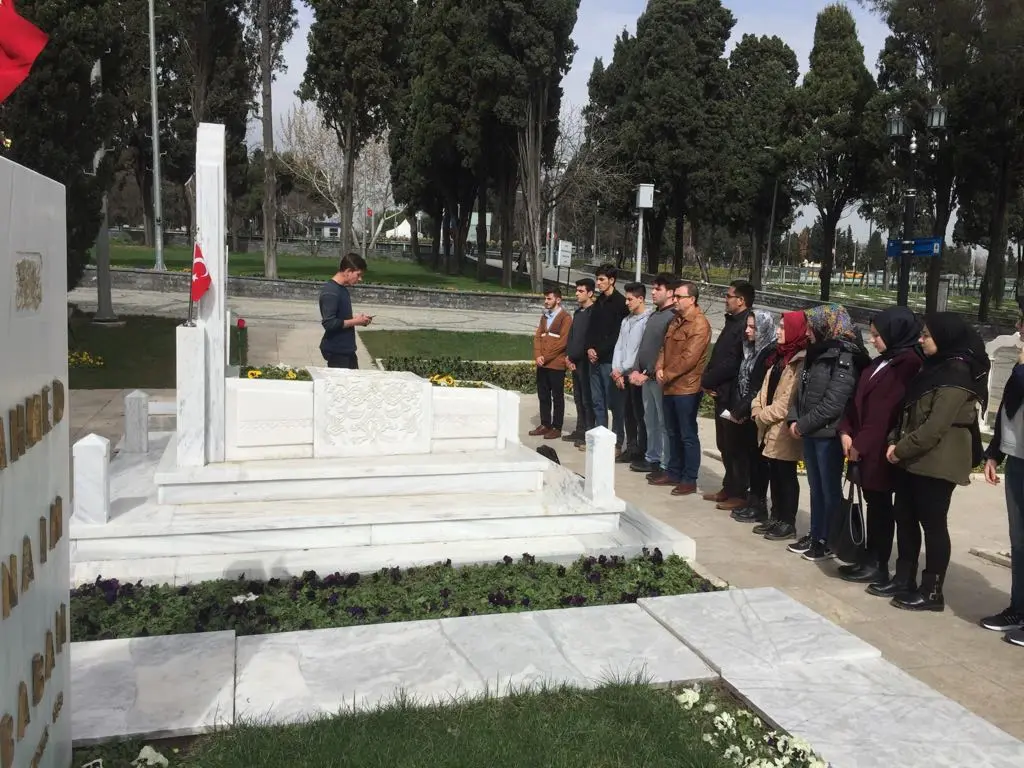Haber: Atike Hanım Anadolu Lisesi Akif’i Ziyaret Etti - Galeri-1
