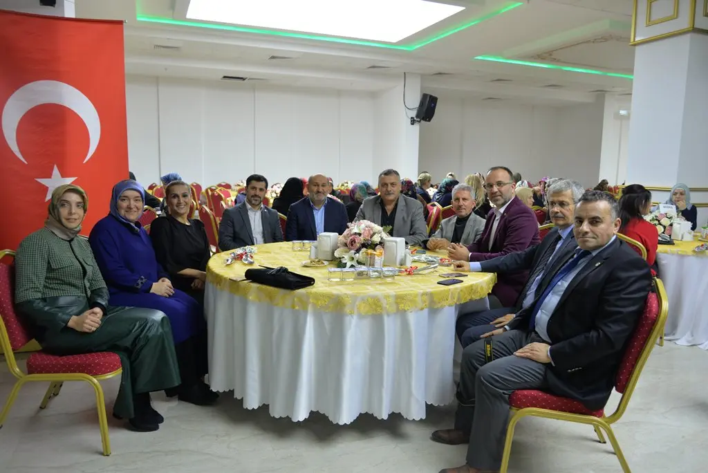 Haber: Hendek Belediyesinden Kadınlar Günü Programı - Galeri-2