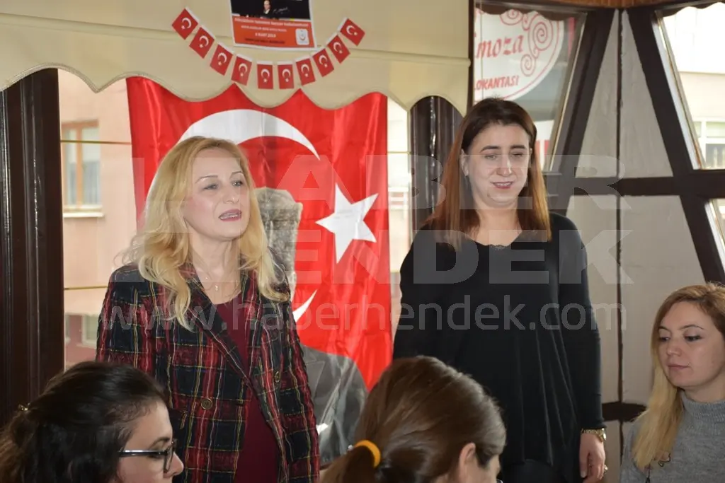 Haber: Kadın Sağlıkçılar Hendek’te Yemekte Buluştu - Galeri-5