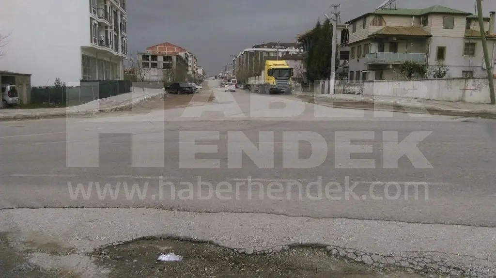 Haber: Vatandaşlar Işık Veya Tümsek İstiyor, Bu Görev Kimin - Galeri-3