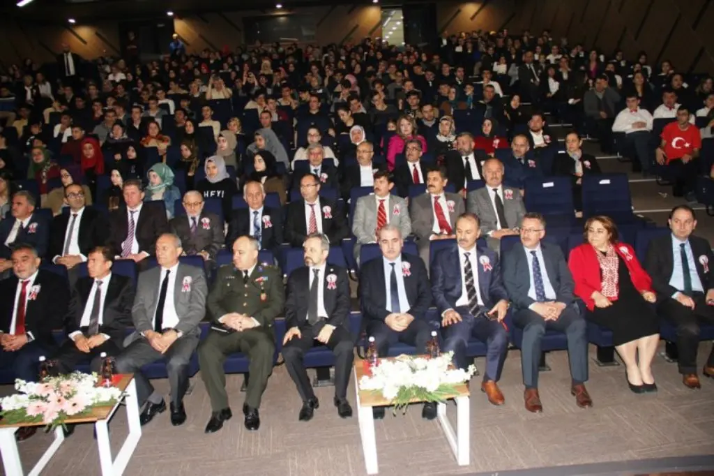Haber: Uzuncaorman Murat Nişancı Ortaokulu Ödülünü Sakal’dan Aldı - Galeri-2