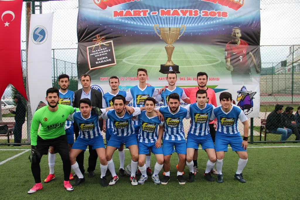 Haber: SAÜ Öğrenci Futbol Ligi Başladı - Öne Çıkan