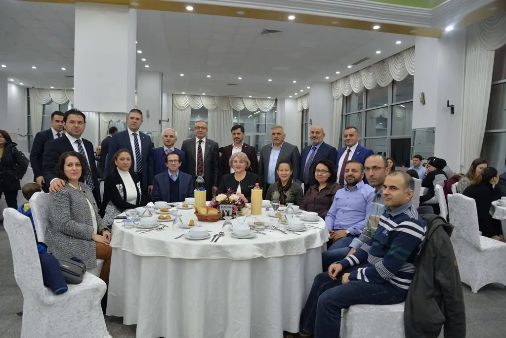 Haber:  Sağlıkçılar Yemekte Buluştu - Galeri-3
