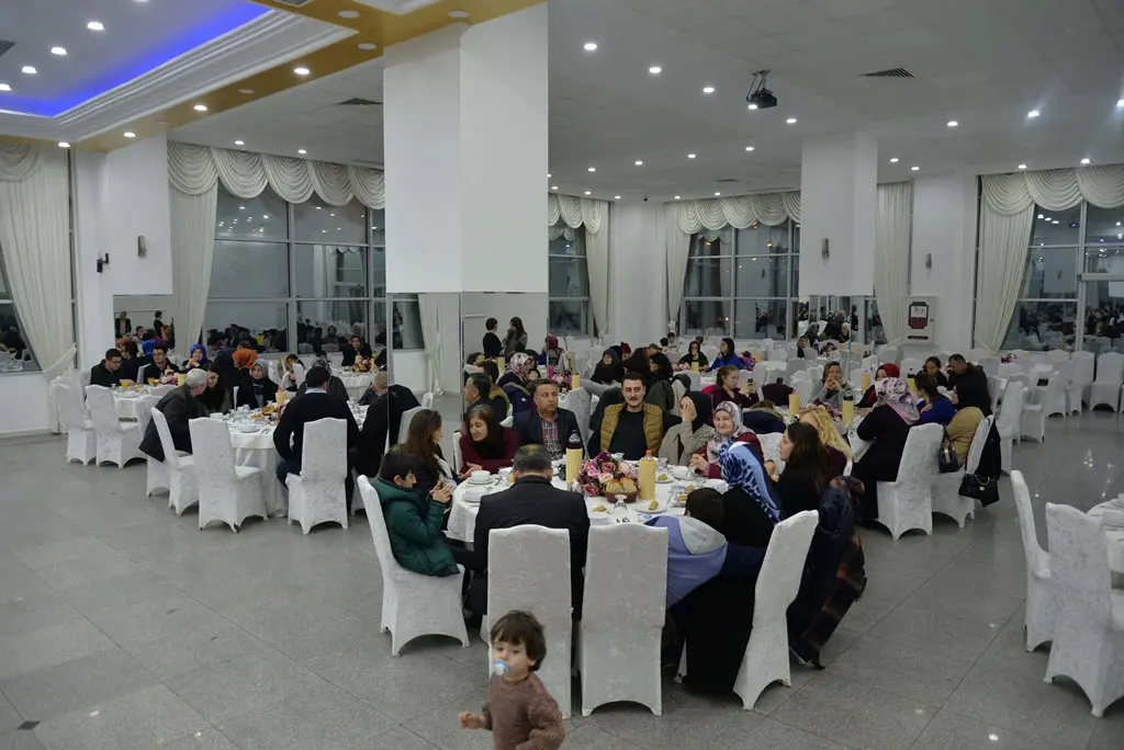 Haber:  Sağlıkçılar Yemekte Buluştu - Öne Çıkan
