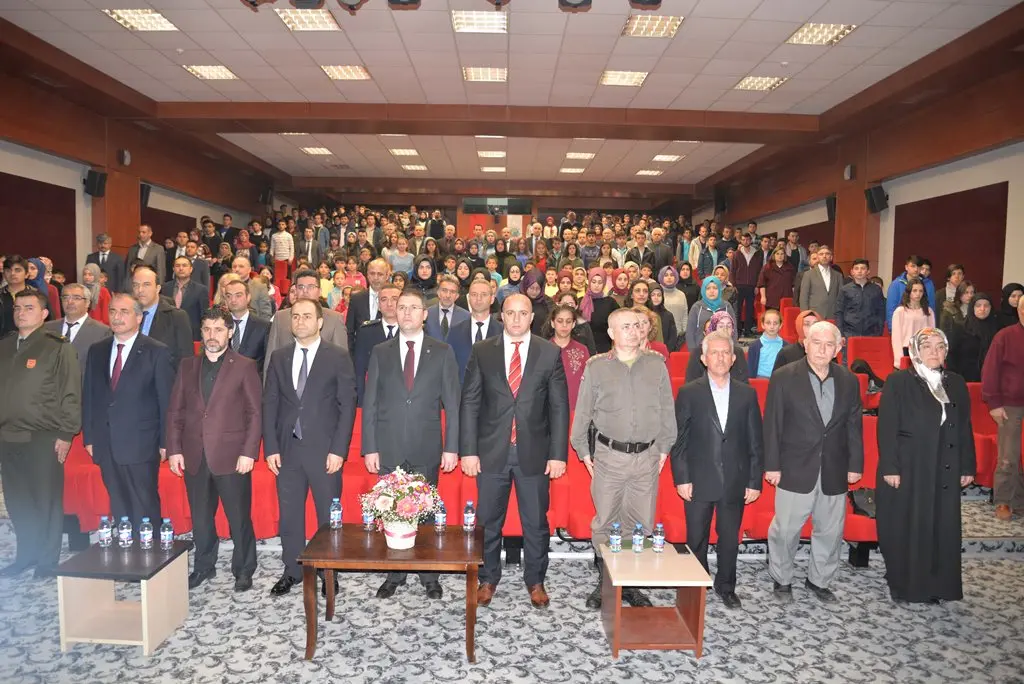 Haber: Çanakkale Zaferi 103’ncü Yıl Etkinleri ile kutlandı - Galeri-2