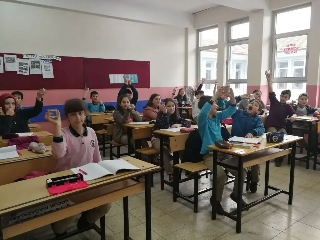 Haber: Su Gününde Öğrencilere Su Dağıtıldı - Galeri-2
