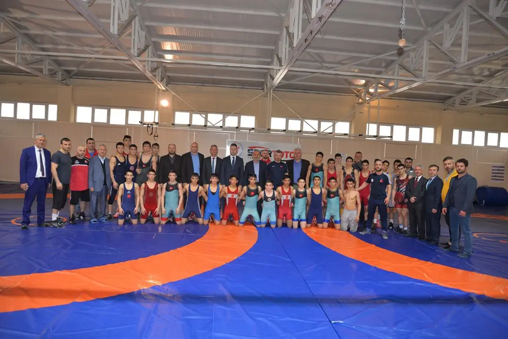 Haber: Yıldız Güreş Milli Takımı Hendek’te - Öne Çıkan