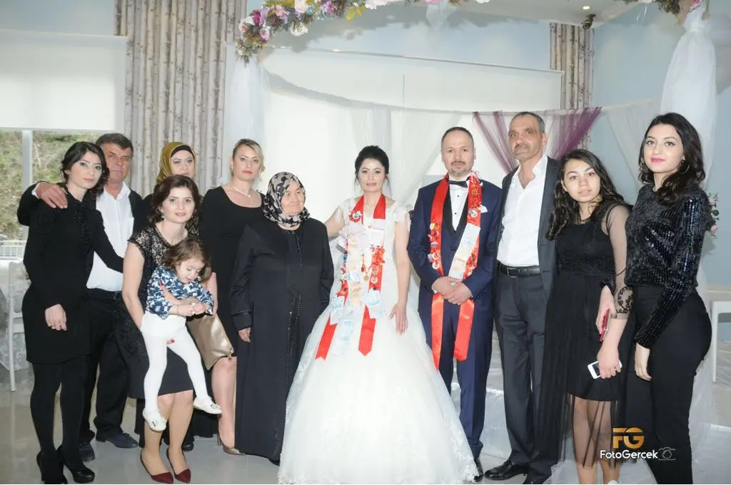 Haber: Safiye ve İsmail Bir Ömür Hayata Evet Dedi - Galeri-2