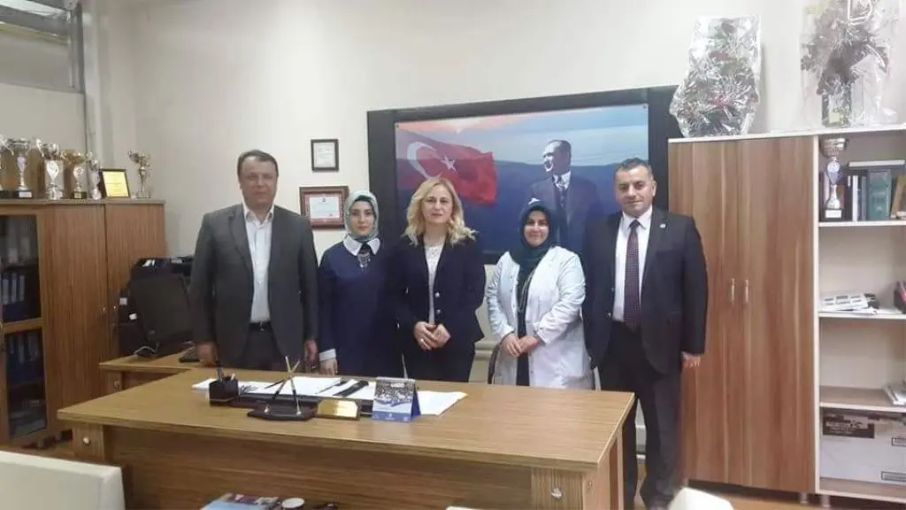Haber: Gençlerimizin Sağlığında Sağlık Çalışanı Ve Öğretmen İşbirliği - Galeri-3