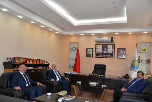 Yıldırım ve Kılıç’tan Püsküllü’yü Ziyaret