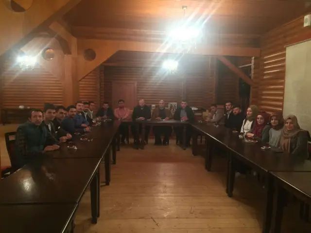 Ak Parti Gençlik Kolları Başkanları İstişare Toplantısında Buluştu