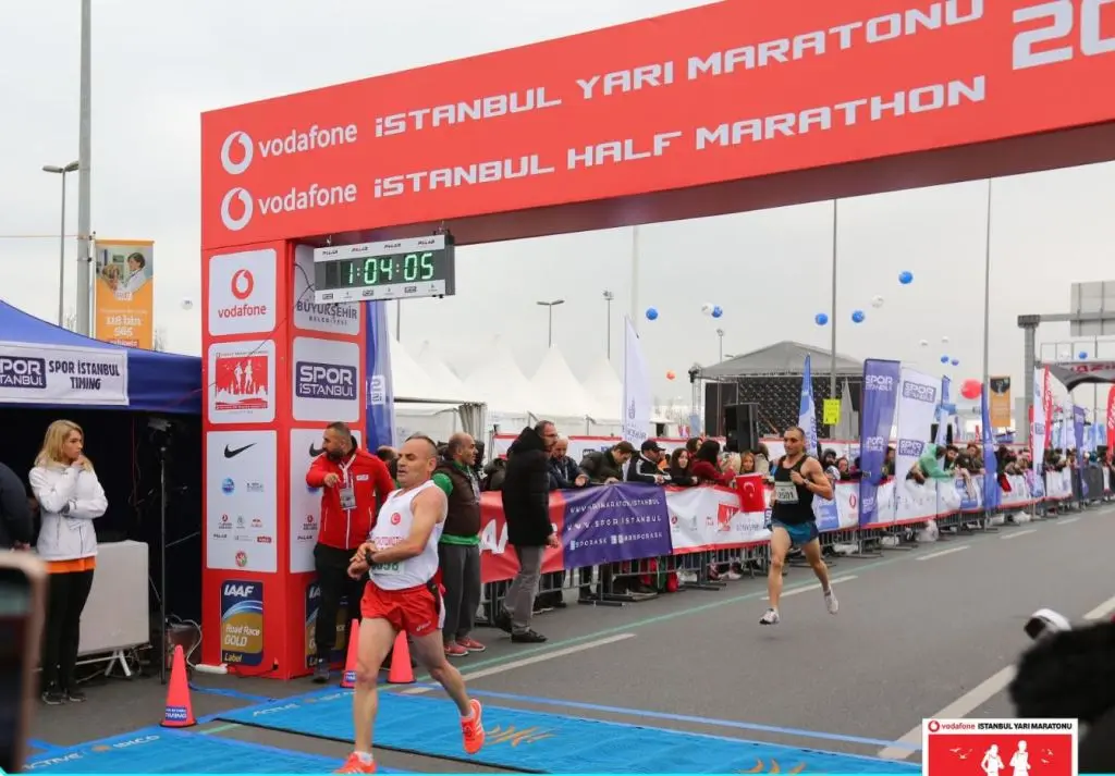 Haber: Hendek’li Atletler İstanbul Maratonuna Katıldı - Galeri-2