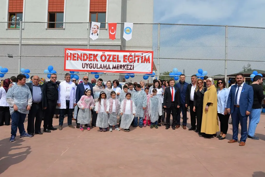 Haber: Özel Çocuklar özgürce boyama yaptılar - Galeri-1