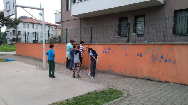 Gençlerden örnek davranış