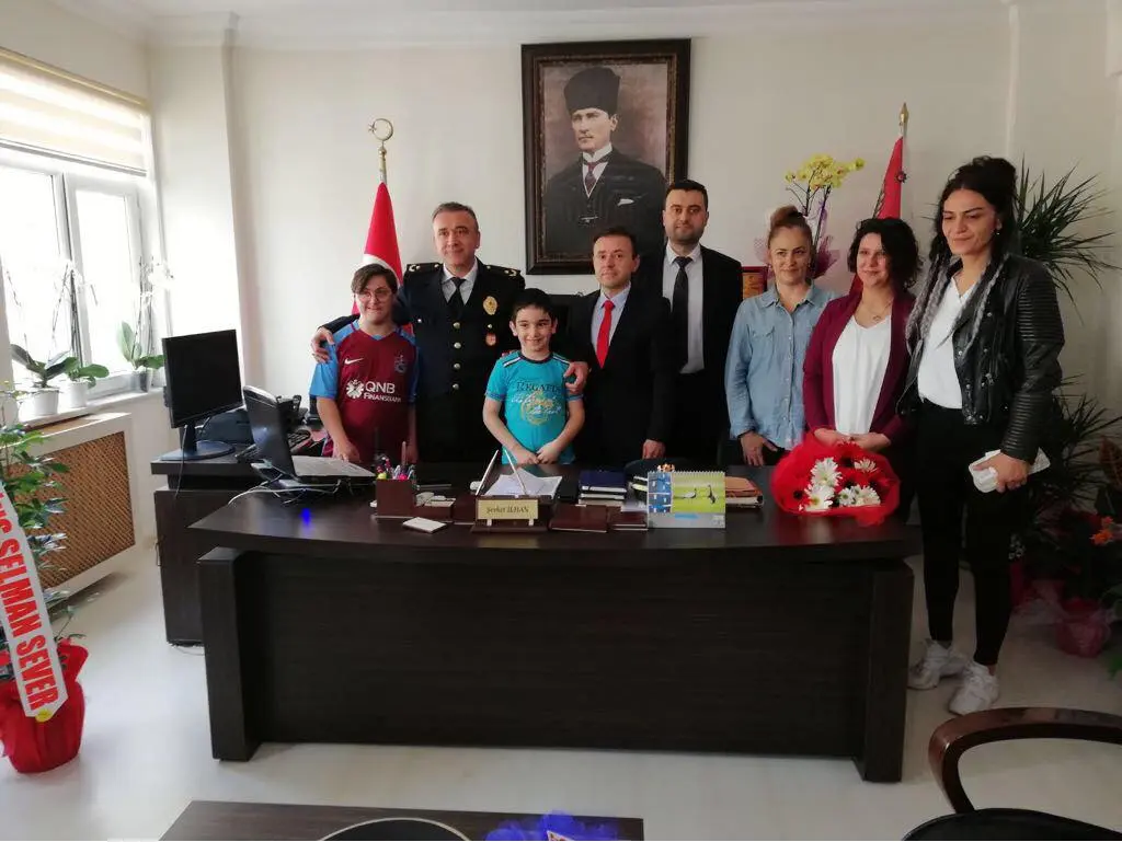 Haber: Özel Çocuklar Emniyet Müdürü İlhan’ı Ziyaret Etti - Galeri-1