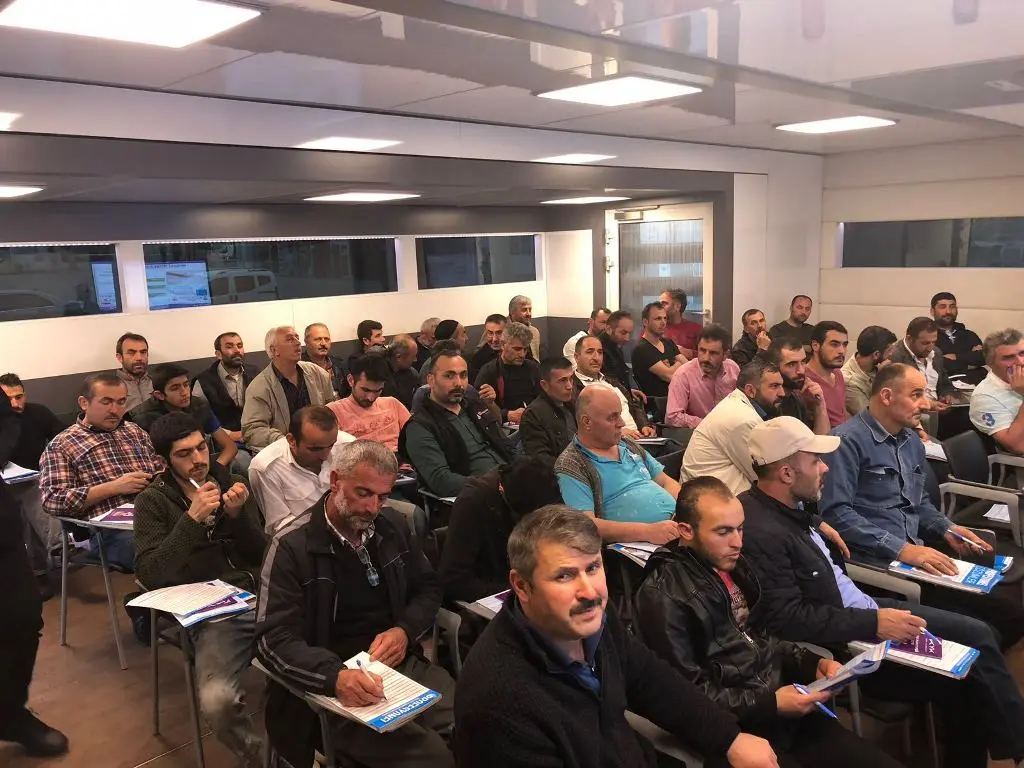 Haber: KYK YAPI KİMYASALLARI EĞİTİM TIR’I HENDEK’TEYDİ - Galeri-2