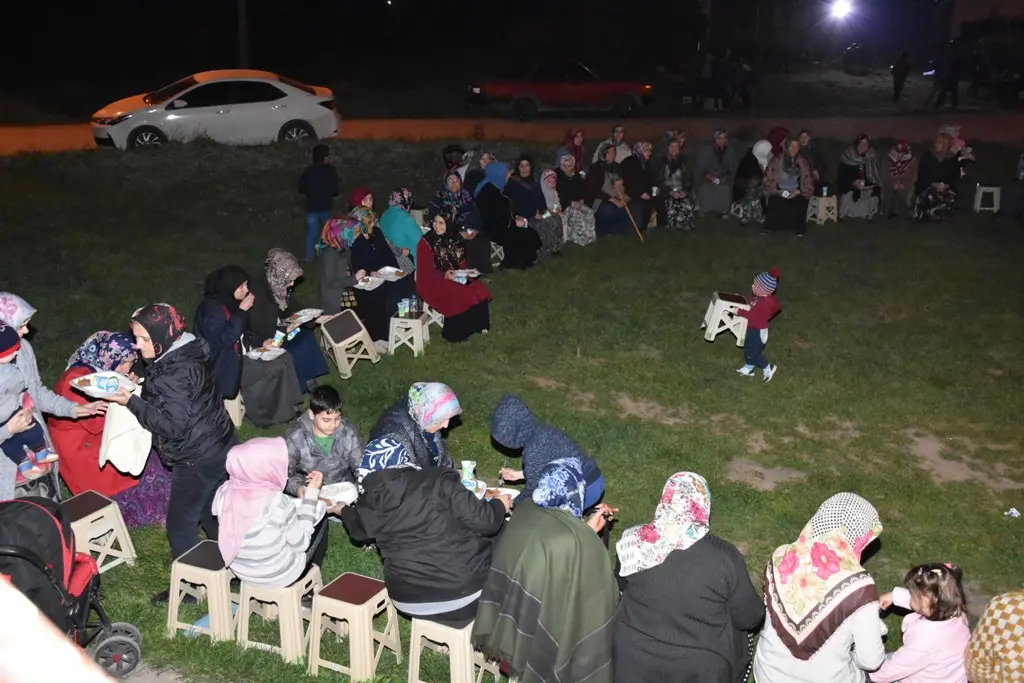 Haber: Sarıdede Mahalle Sakinleri Miraç Kandilini Kutladı - Galeri-2