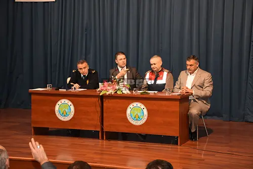 Haber: HENDEK MUHTARLARI TOPLANDI - Galeri-1