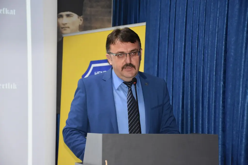 Haber: Hendek Anadolu Lisesi’ne Konferans Salonu - Galeri-3