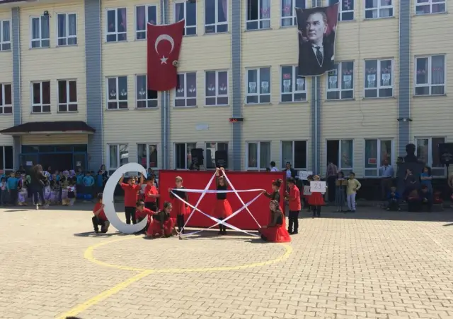 Mustafa Asım İlkokulu Çocuk Bayramını Kutladı