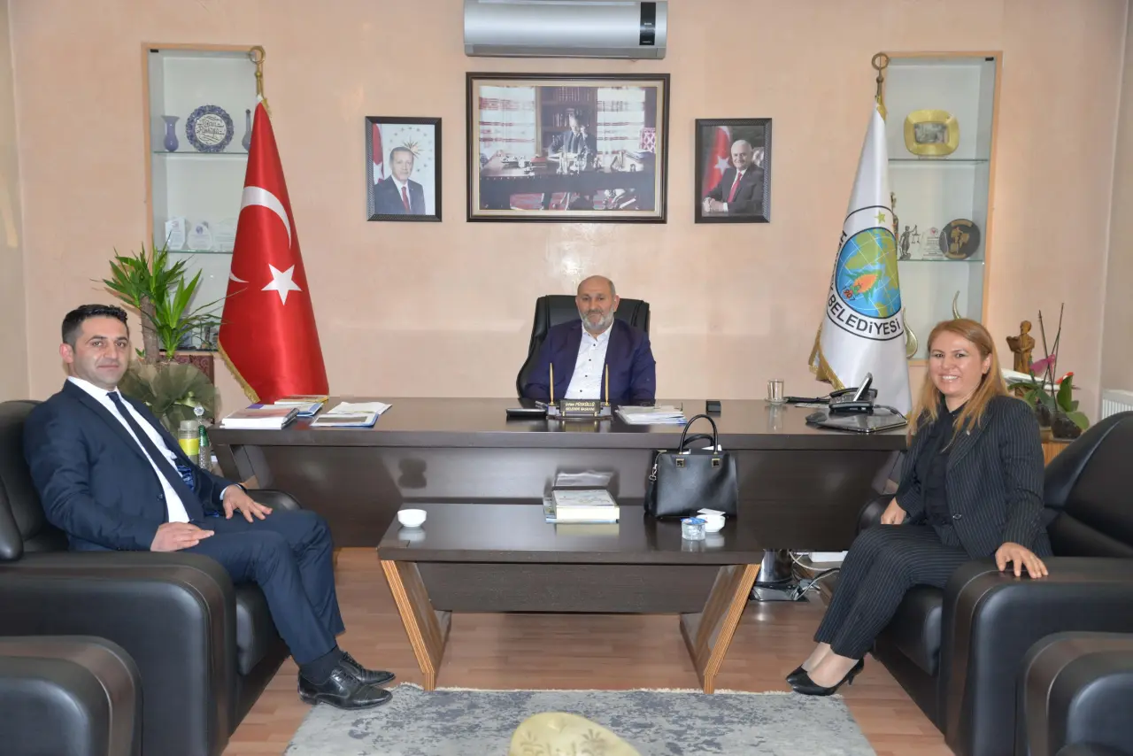 Haber: Banka Müdürlerinden ziyaret - Öne Çıkan
