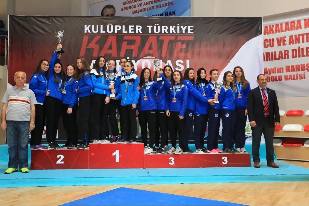 Haber: BÜYÜK BAYANLAR EZDİ GEÇTİ - Galeri-1