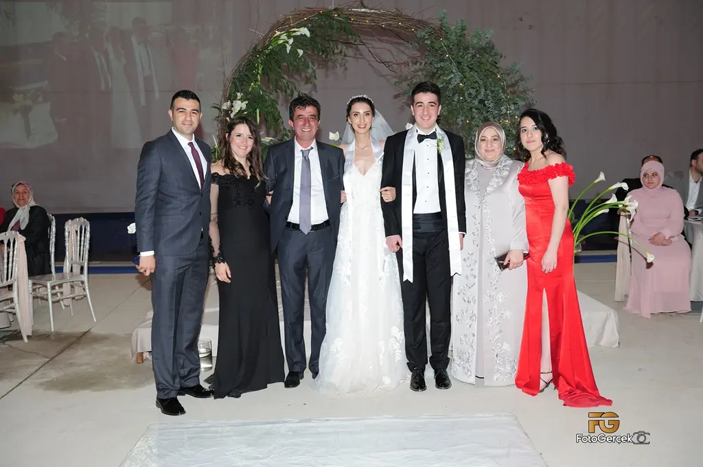 Haber: Hifa Şeyma ve Zeki Mutluluğa Yelken Açtılar - Galeri-3