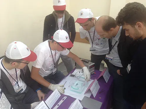 Haber: HENDEK MESLEKİ VE TEKNİK ANADOLU LİSESİNDEN MUHTEŞEM BİLİM FUAR - Galeri-4