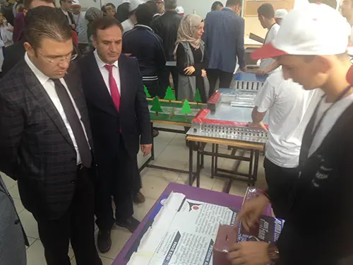 Haber: HENDEK MESLEKİ VE TEKNİK ANADOLU LİSESİNDEN MUHTEŞEM BİLİM FUAR - Galeri-1