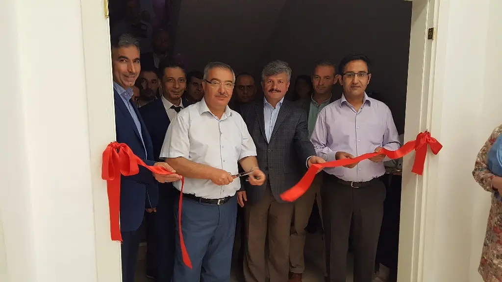 Haber: Ş. Ahmet Özsoy İmam Hatip Ortaokulunda Yılsonu Görsel Sanatlar Sergisi - Öne Çıkan