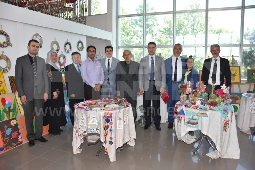 Haber: Hendek’li Mütahitler’den Eğitime Dev Katkı - Galeri-2