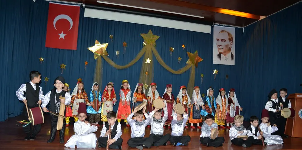 Haber: İrfan Mektebi Miniklerinden muhteşem gösteriler - Galeri-3