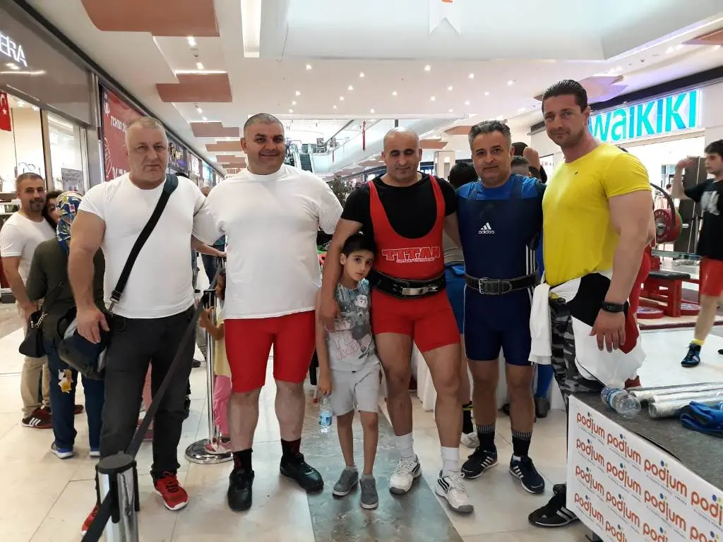 Haber: Hendek’liler Gücünü Avrupa ve Dünyaya Gösterdiler - Galeri-1