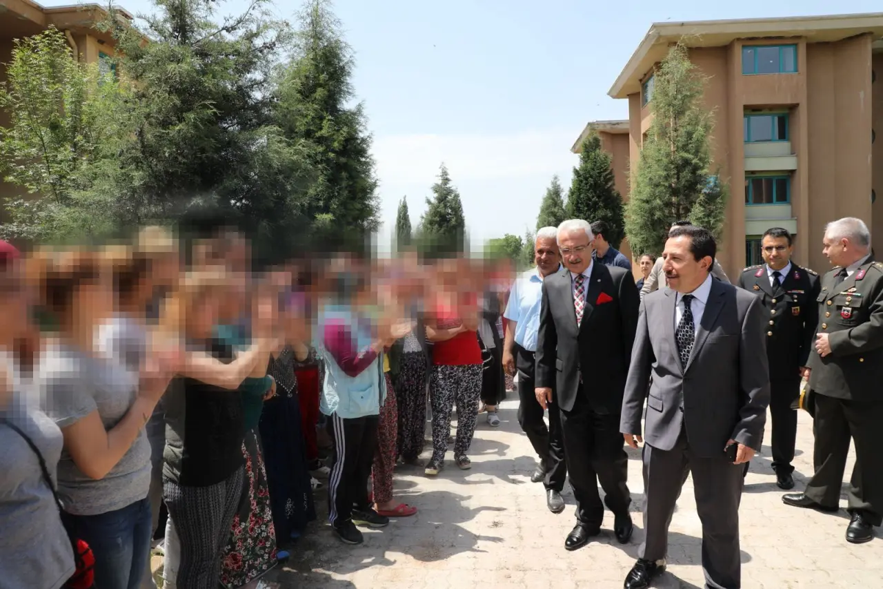 Haber: Vali Balkanlıoğlu Kadın Cezaevini Ziyaret Etti - Galeri-2