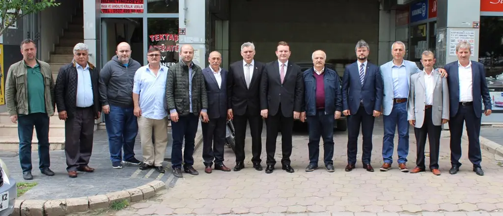 Haber: MHP'li adaylar Bülbül ve Eroğlu Hendek'teydi - Öne Çıkan