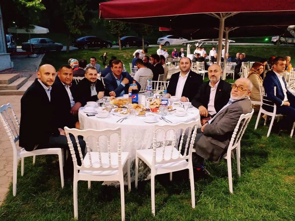 Haber: AK Parti Hendek’ten Üç Program Birden - Galeri-1