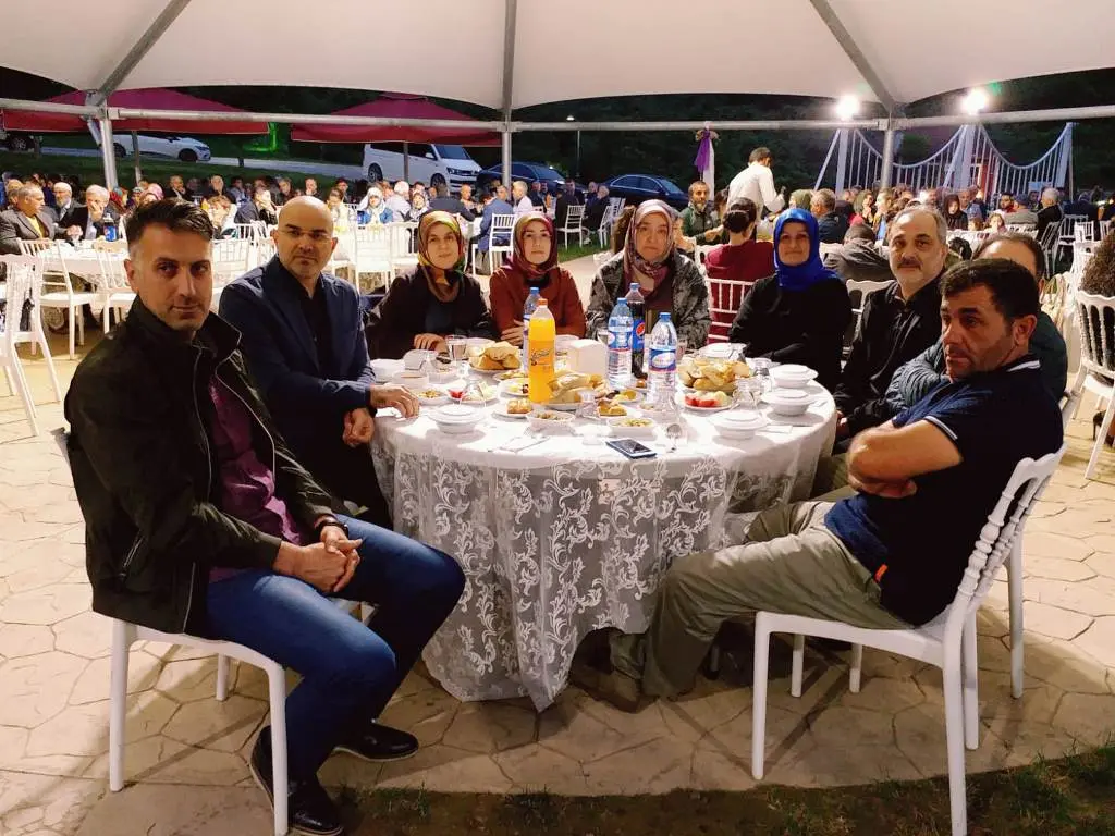 Haber: AK Parti Hendek’ten Üç Program Birden - Galeri-5
