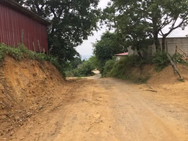 Dereköy Mahallesi’nde yollar genişliyor