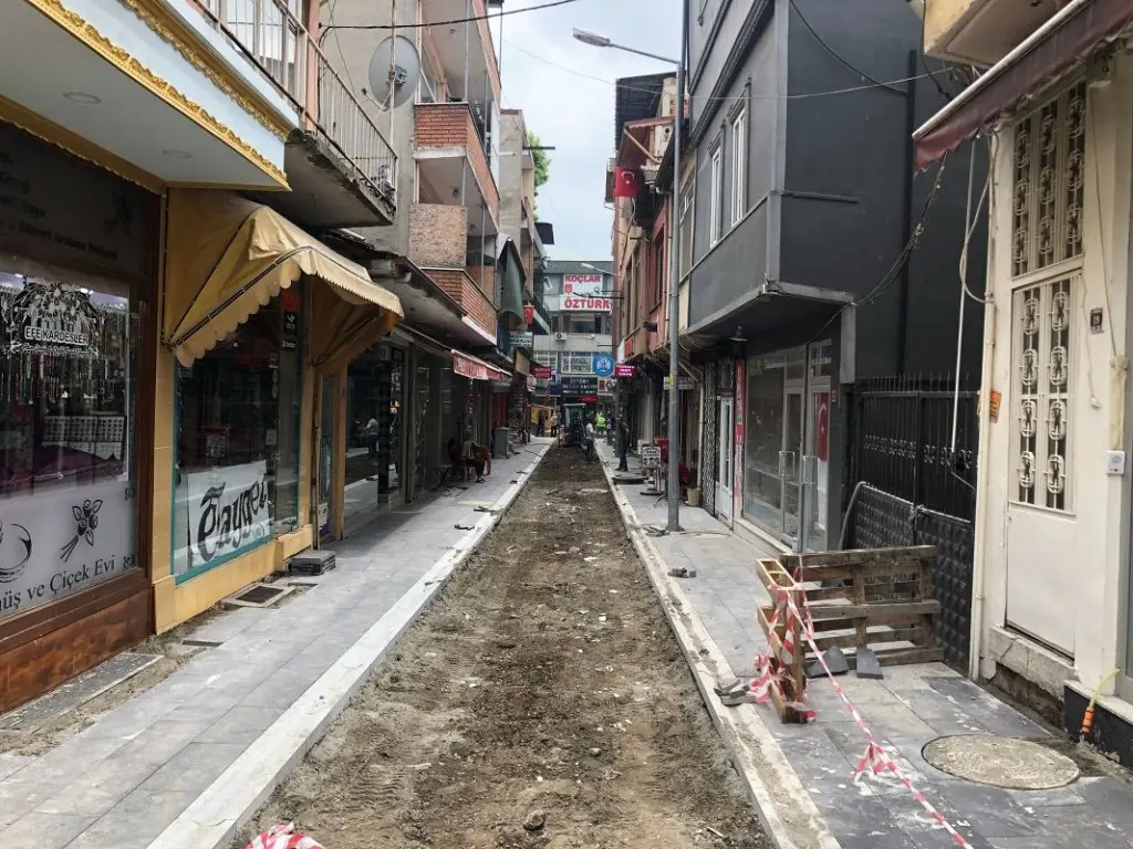 Haber: Orta Çarşı ve Kemalpaşa’da çalışmalar hız kesmeden devam - Galeri-1