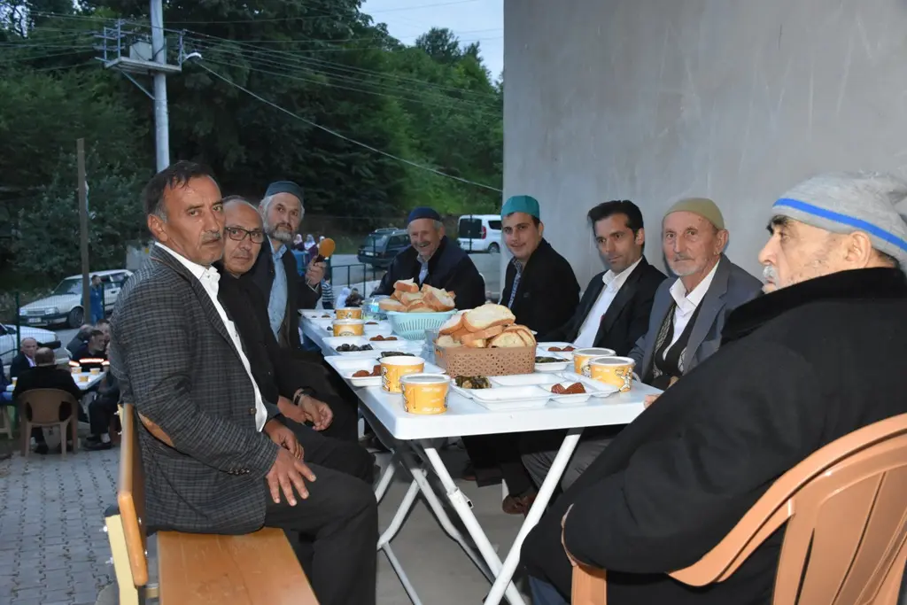 Haber: Yarıca Yeni sokak sakinleri iftarda buluştu - Galeri-3