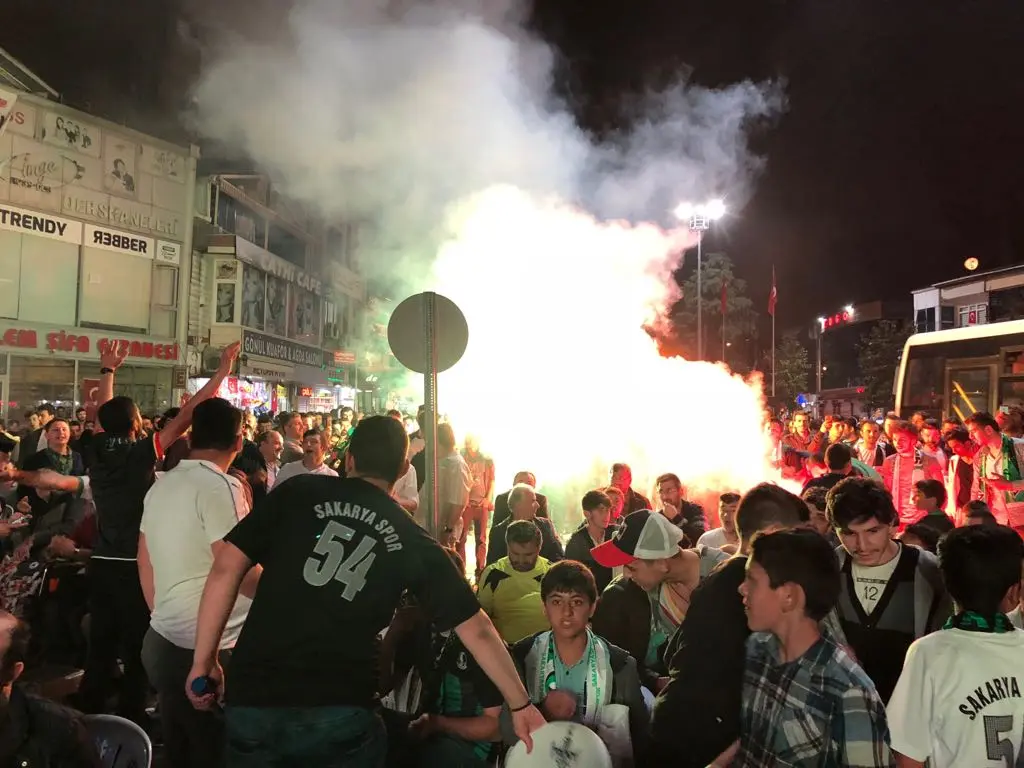 Haber: Hendek Meydan’da Sakaryaspor Coşkusu - Galeri-3