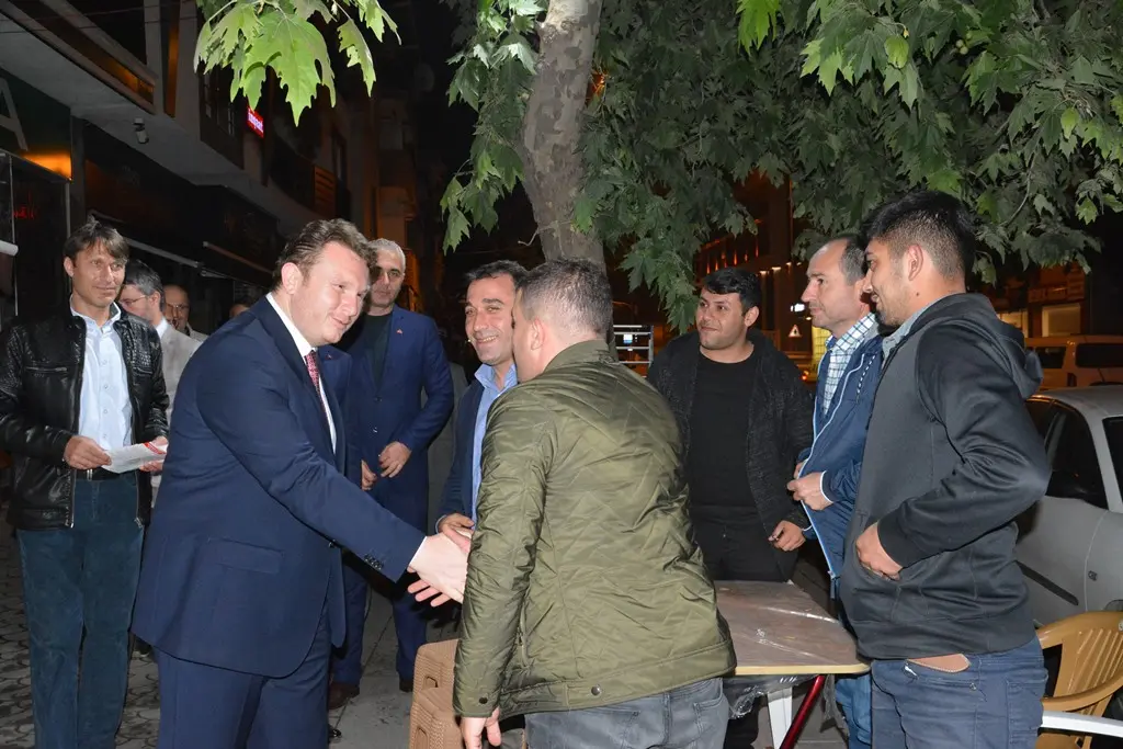 Haber: MHP Milletvekili Adayları Bülbül ve Budak Hendek'e Çıkarma Yaptı - Galeri-5