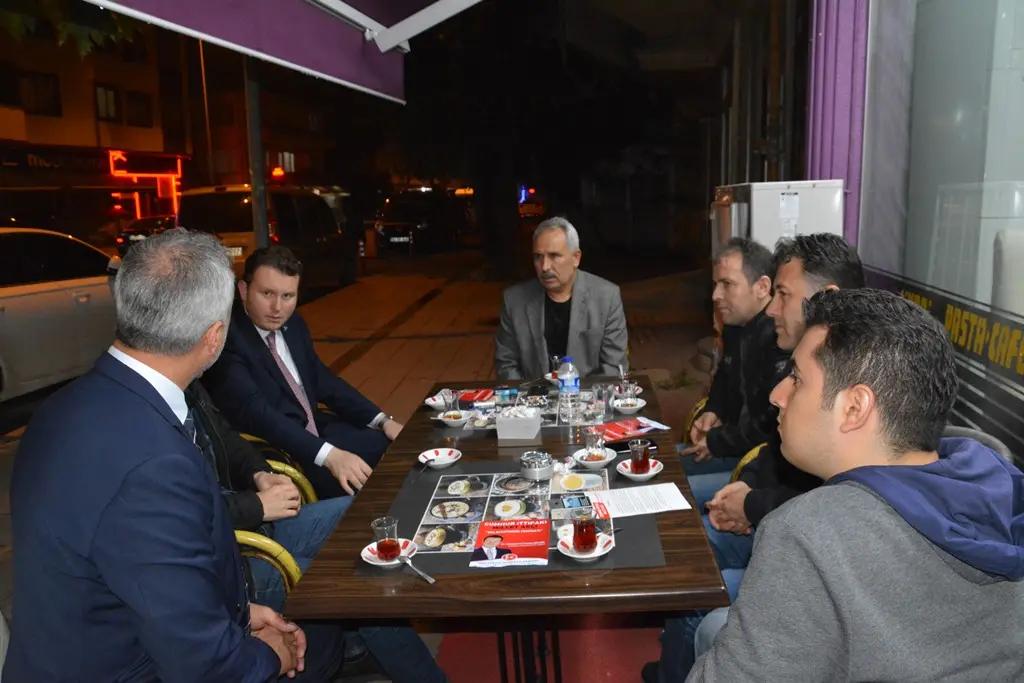 Haber: MHP Milletvekili Adayları Bülbül ve Budak Hendek'e Çıkarma Yaptı - Galeri-6