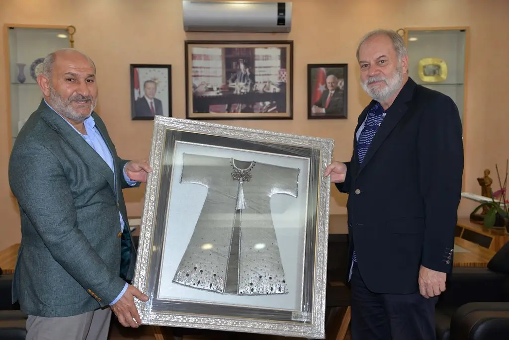 Haber: İsen’den Başkan Püsküllü ’ye Ziyaret - Öne Çıkan