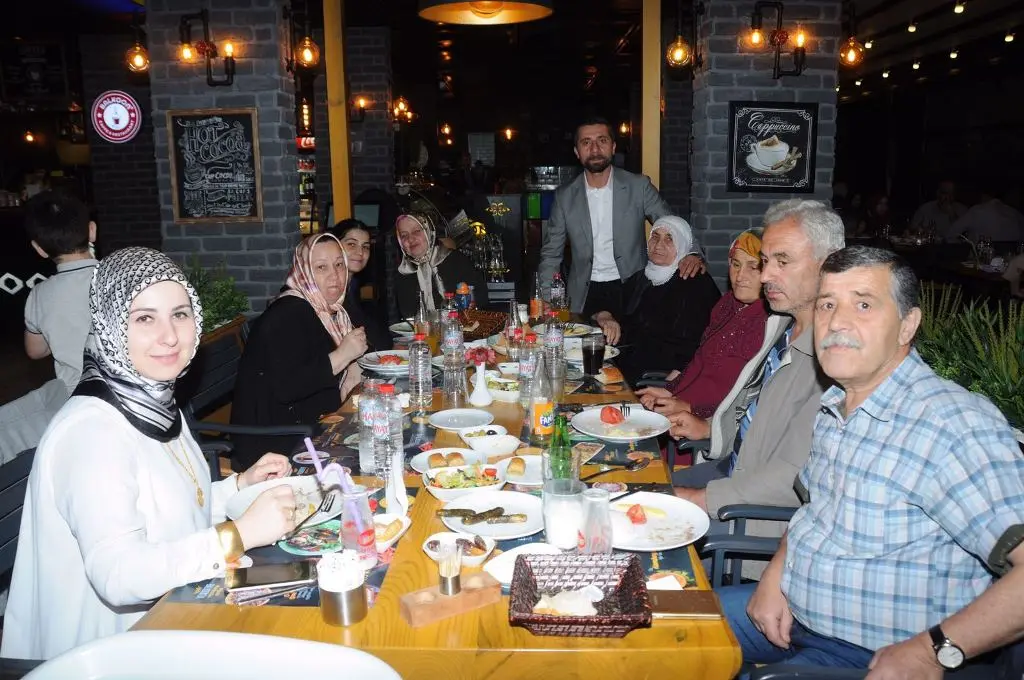 Haber: Ustaeli Yapı İftar Verdi - Galeri-4