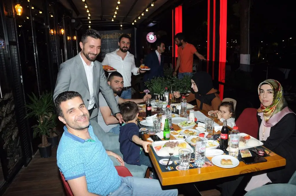 Haber: Ustaeli Yapı İftar Verdi - Galeri-6