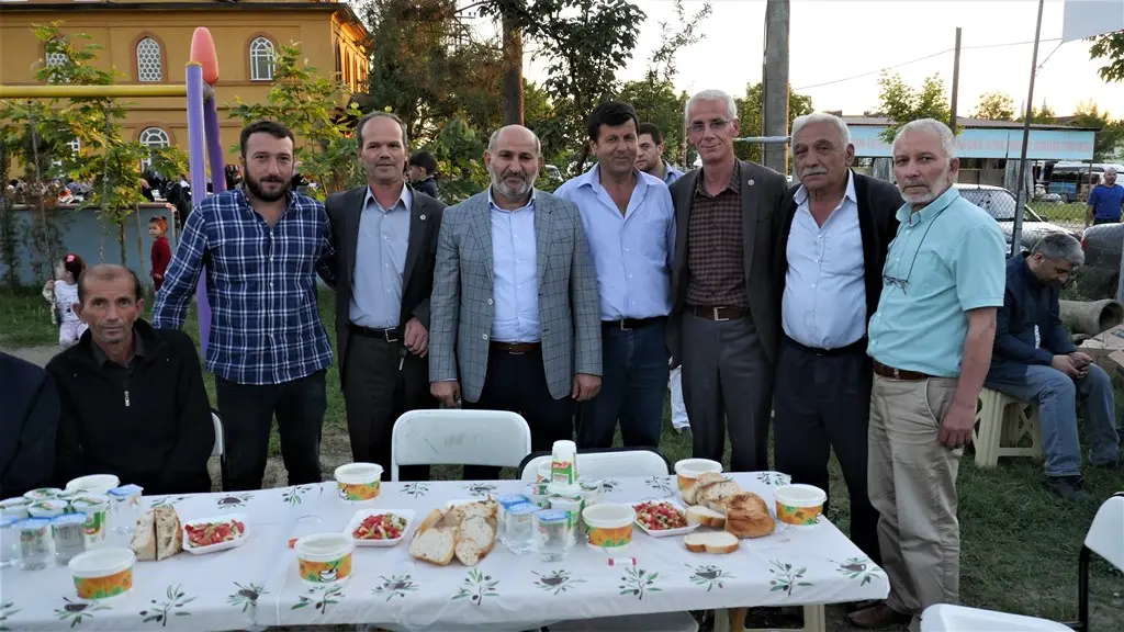 Haber: Geleneksel Çiftlik Mahallesi İftarı Yapıldı - Galeri-3