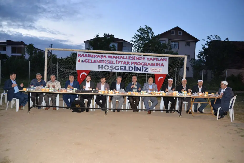 Haber: Rasimpaşa ve Yayalar Geleneksel İftarı Yapıldı - Galeri-3