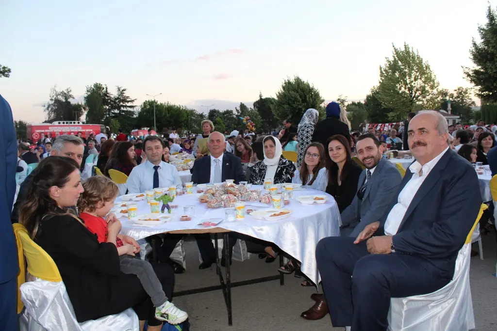 Haber: Kent Park'ta MHP Rüzgârı - Galeri-8