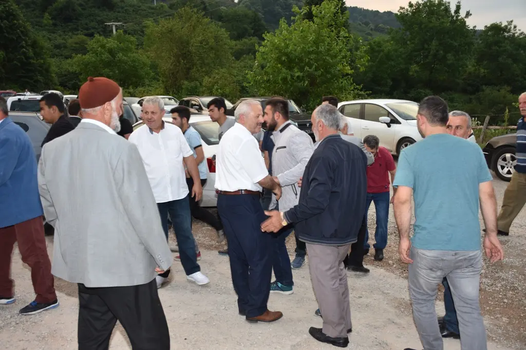 Haber: Bahadır Ailesi İftar Verdi - Galeri-1